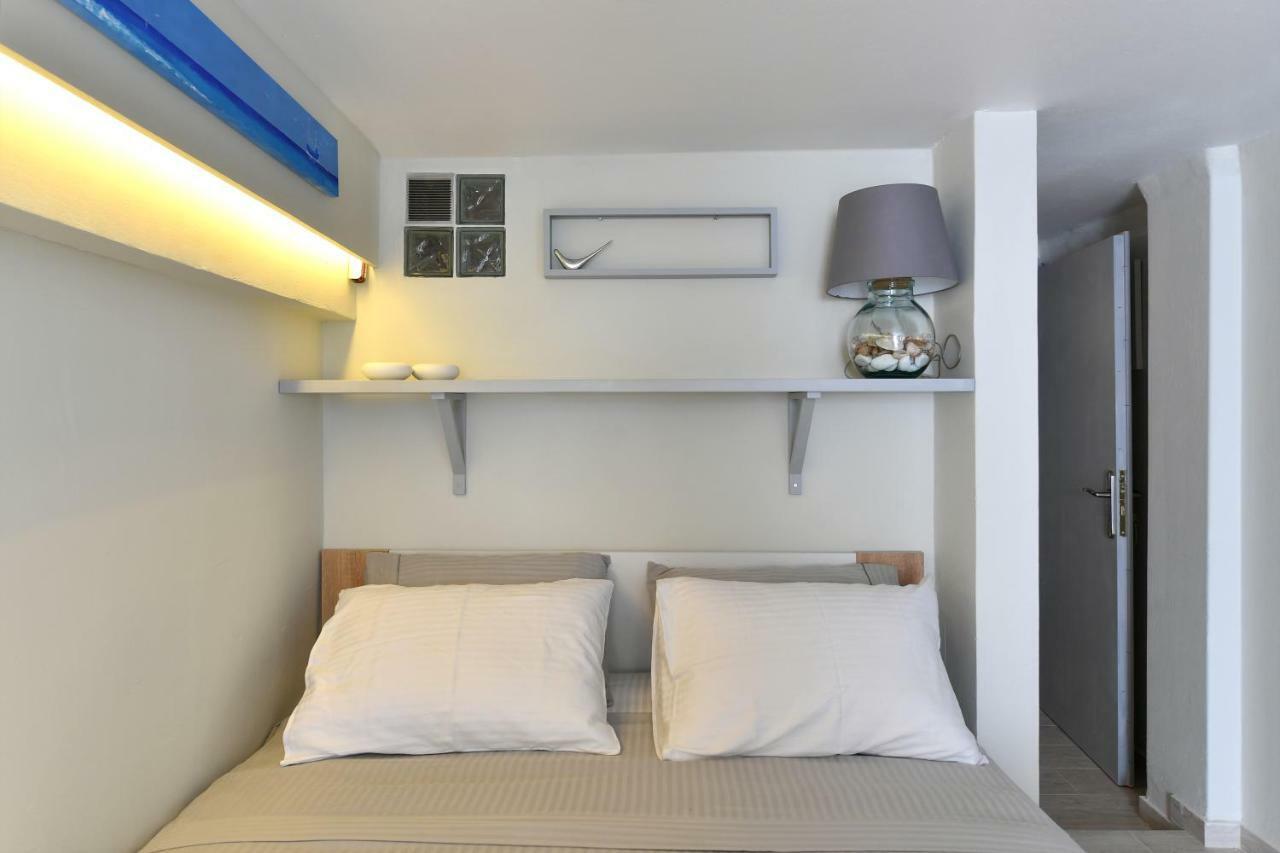 Anema1 Studio In The Heart Of Naousa Apartment ภายนอก รูปภาพ