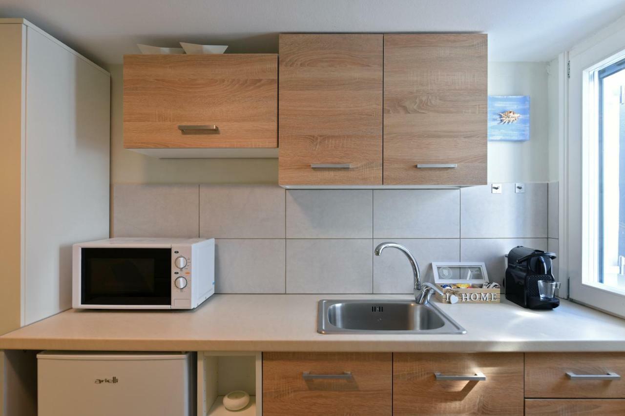 Anema1 Studio In The Heart Of Naousa Apartment ภายนอก รูปภาพ